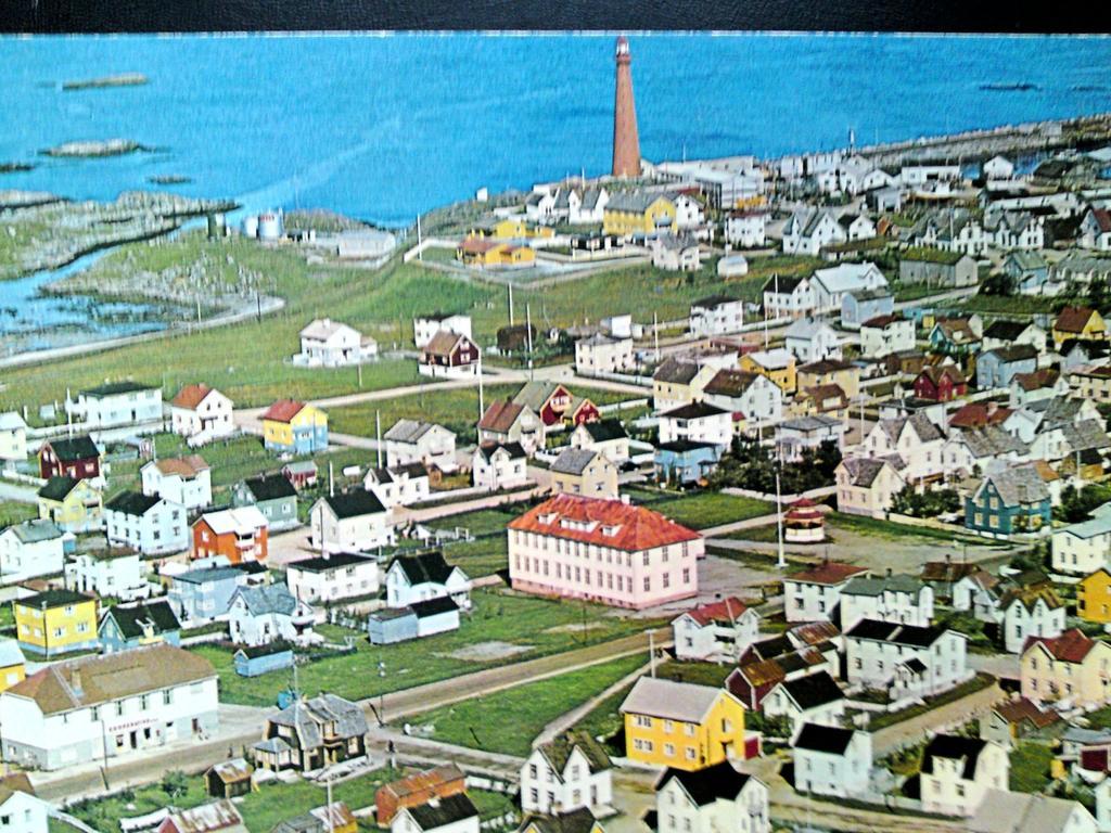 Sentralen Inn Andenes Bagian luar foto
